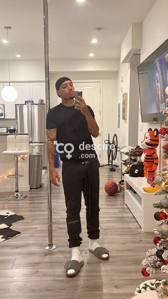 Passionate, Discreet, and Professional - Your Satisfaction Is My Priority - London - United Kingdom