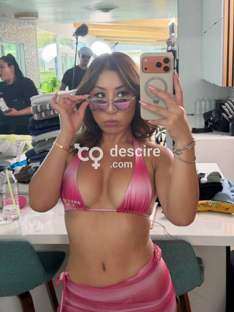 Asain sexy baddie for weekend fun - Manchester - United Kingdom