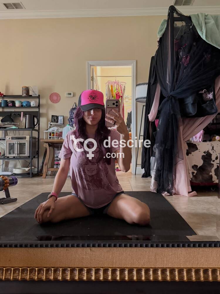 Hosting and massage - Birmingham - United Kingdom
