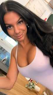 Ava – Abingdon’s Exclusive Sensual Muse telegram @Avawood61 - Abingdon - United Kingdom